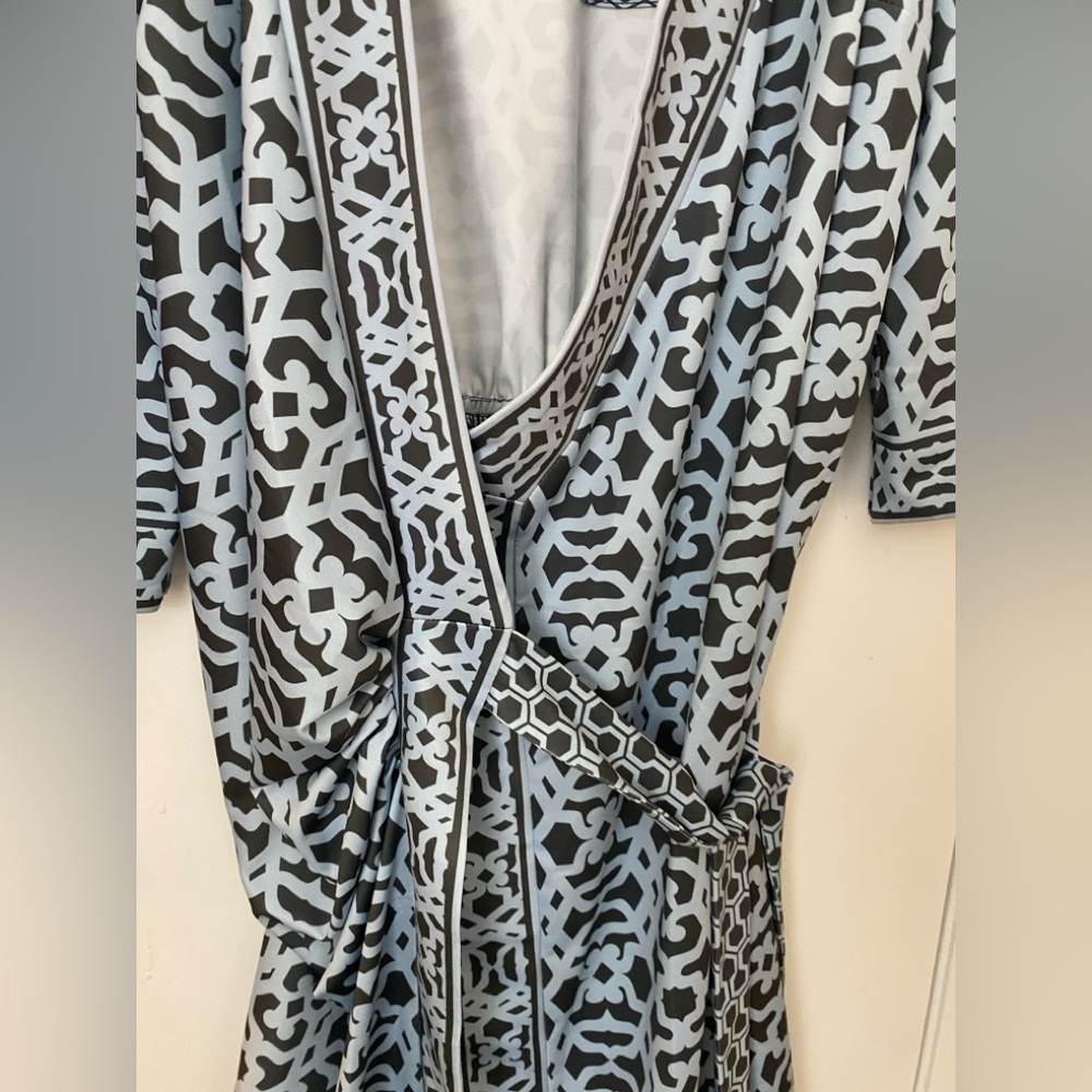 Gretchen Scott Blue & Black Geometric Wrap Dress Size L - Picture 5 of 5